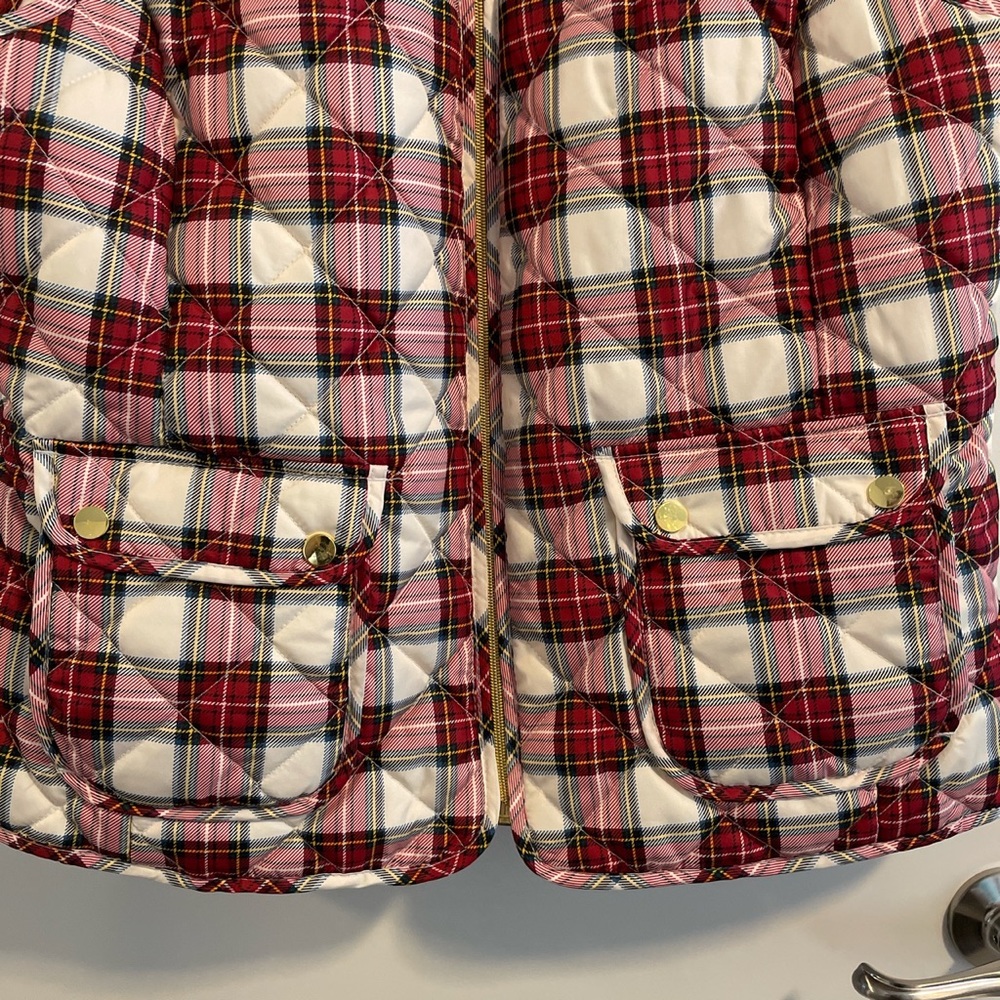St. John’s Bay Plaid Vest - Picture 4 of 6
